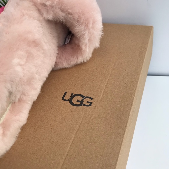 UGG Fluff Slide II - Picture 9 of 9